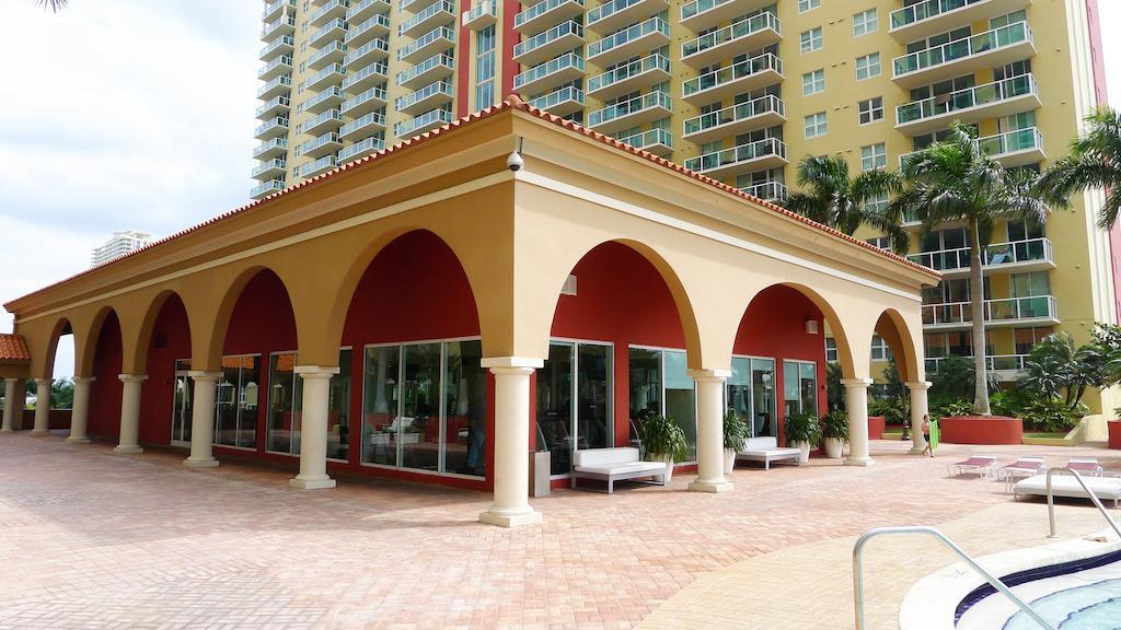 Miami Waterfront Apartments Sunny Isles Beach Exterior foto
