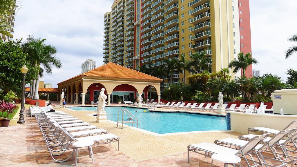 Miami Waterfront Apartments Sunny Isles Beach Exterior foto